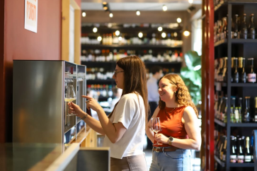 Wine tasting experience